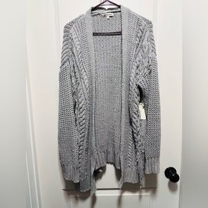 Women’s medium cardigan